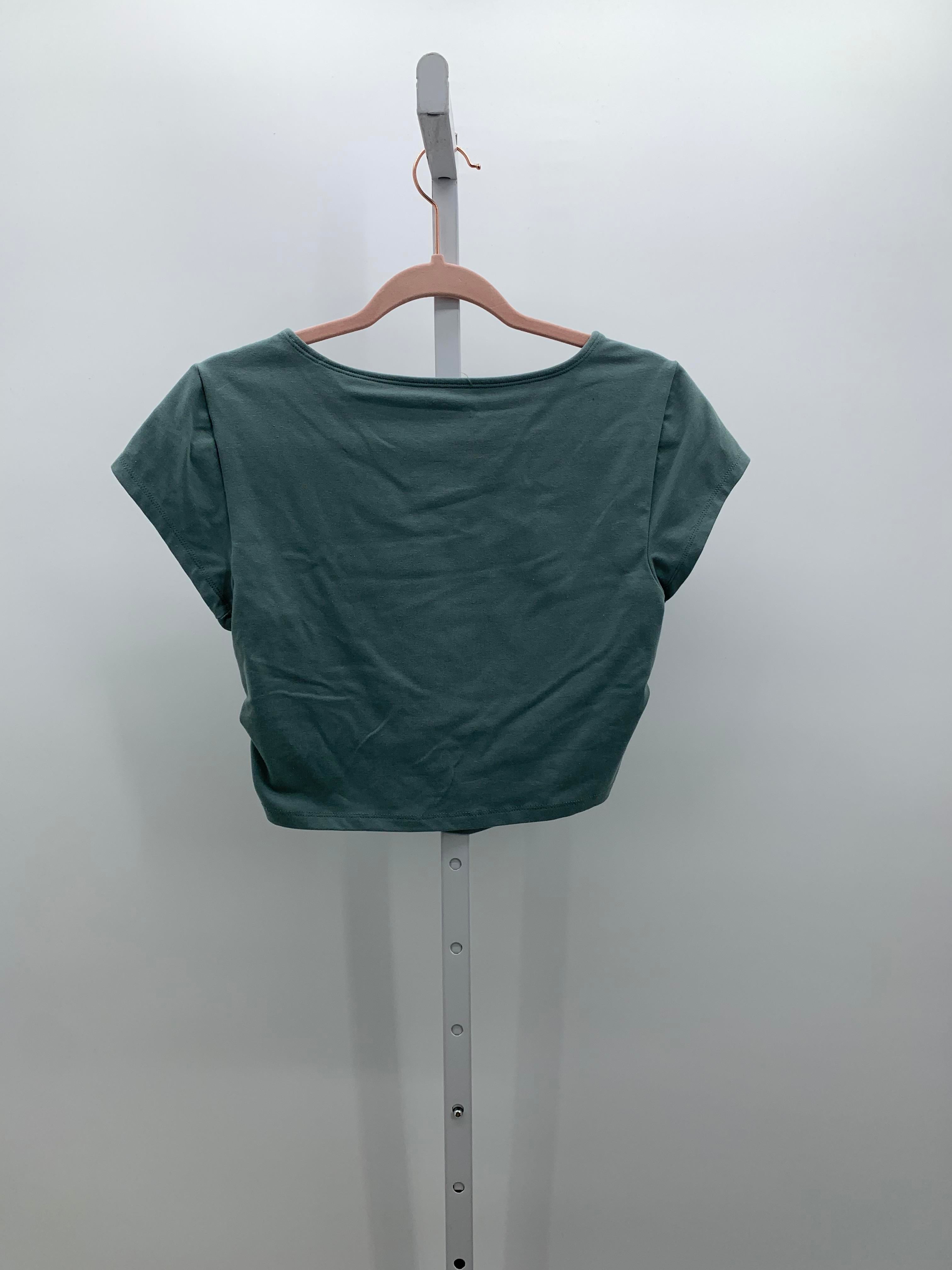 Old Navy Size Medium Misses Short Sleeve Shirt