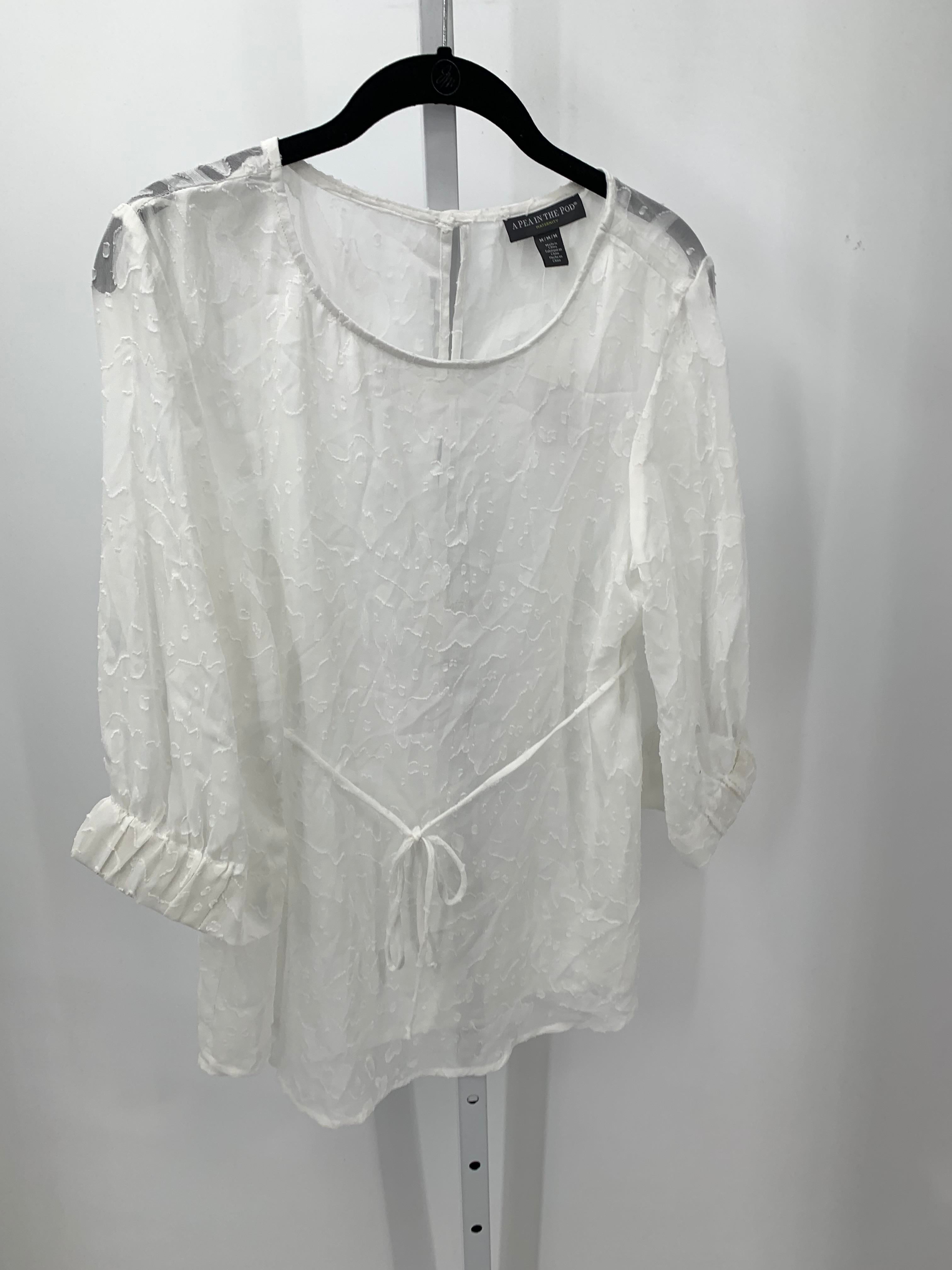 A Pea in the Pod White Size Medium Maternity 3/4 Sleeve Shirt