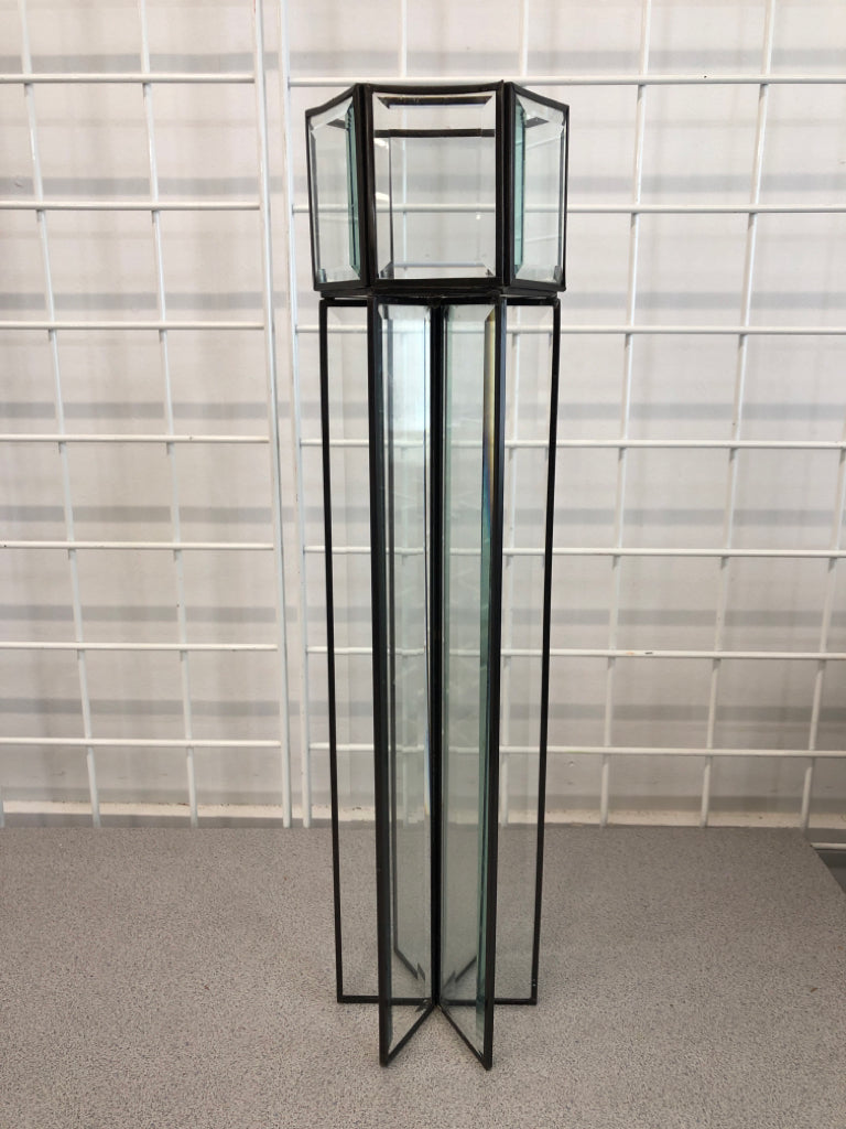 BLACK METAL AND GLASS GEOMETRIC PILLAR CANDLE HOLDER.