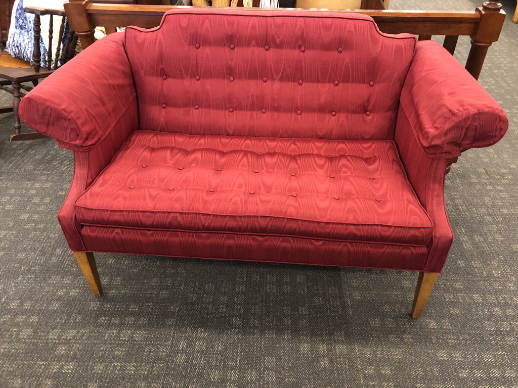 VICTORIAN SOFA W/WOODEN LEGS.