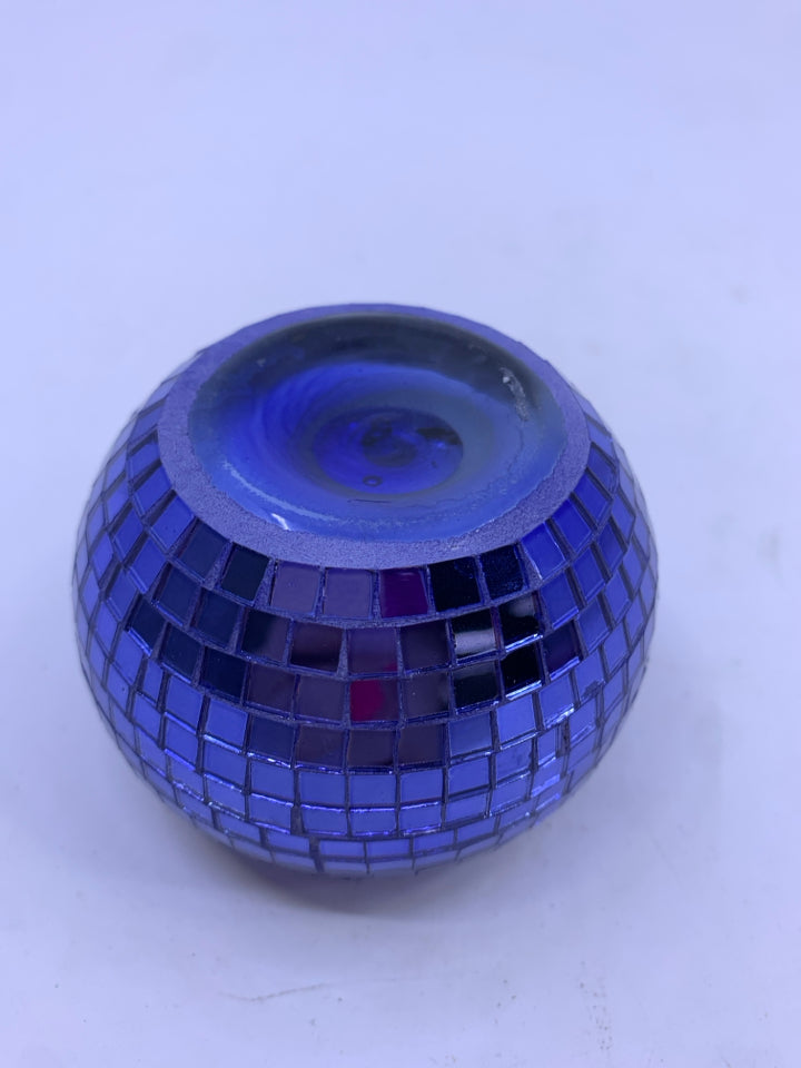 NEW BLUE PINK PINEAPPLE MOSAIC CANDLE.