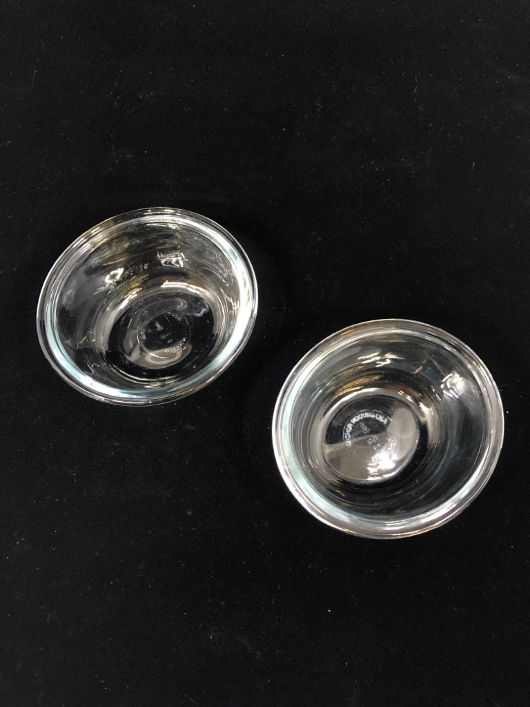 2PC GLASS PREP BOWLS.