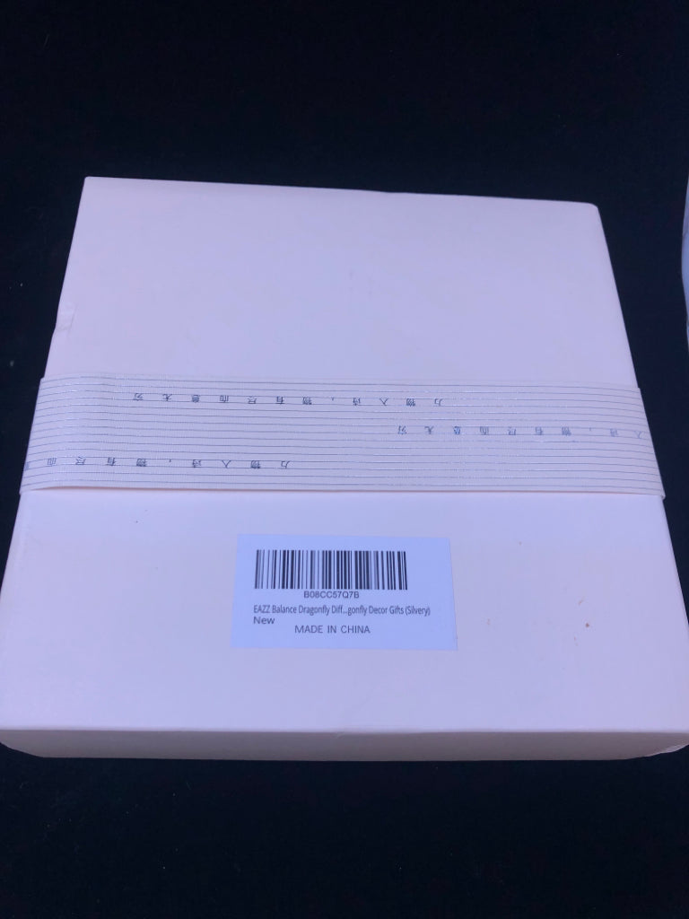 NIB BALANCE DRAGONFLY SCENT DIFFUSER.