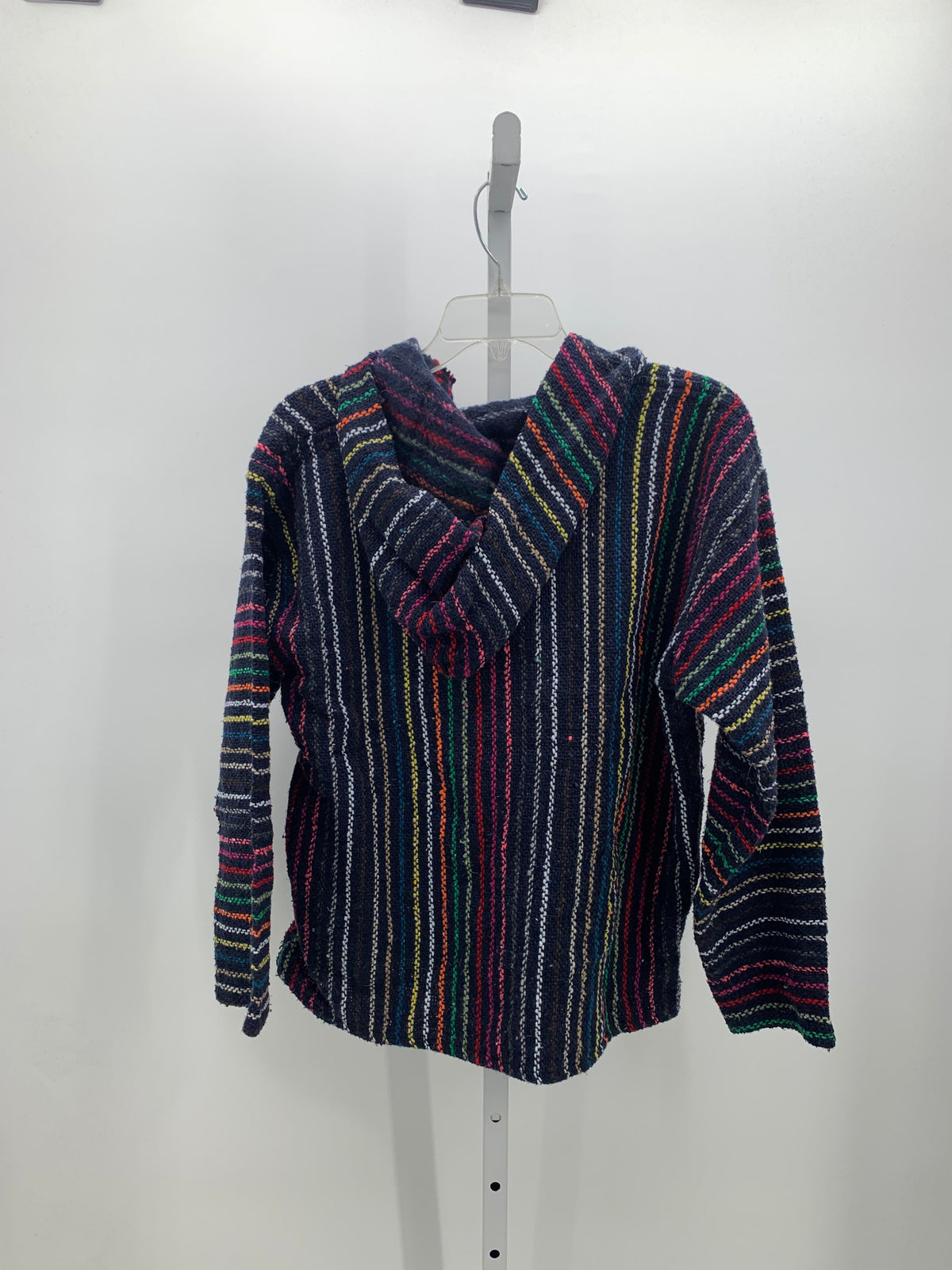 Size Medium Juniors Long Sleeve Sweater