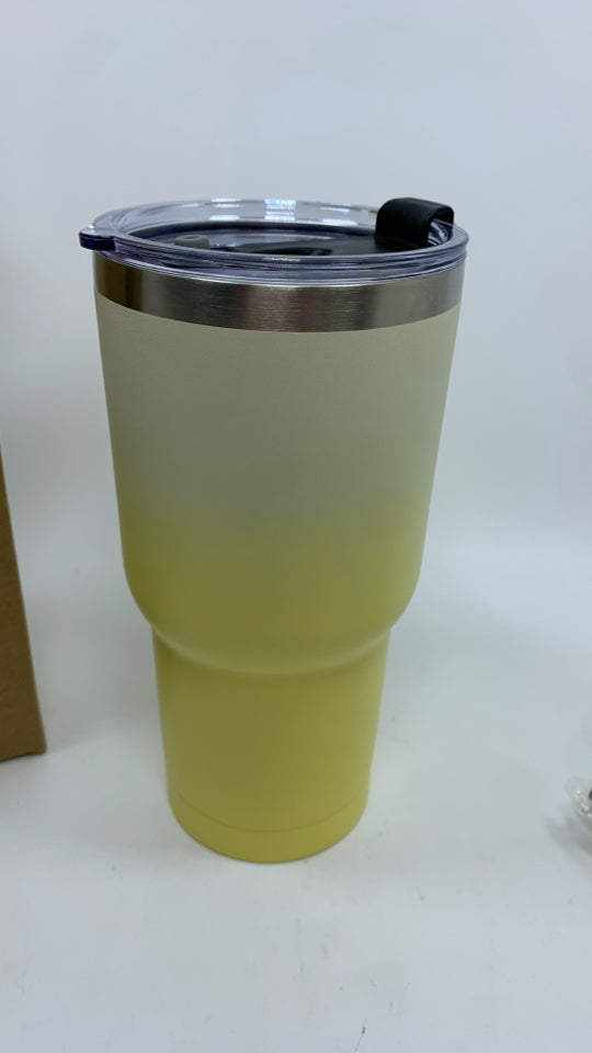 NIB YELLOW OMBRE INSULATED CUP W/LID, STRAW & HOLDER.