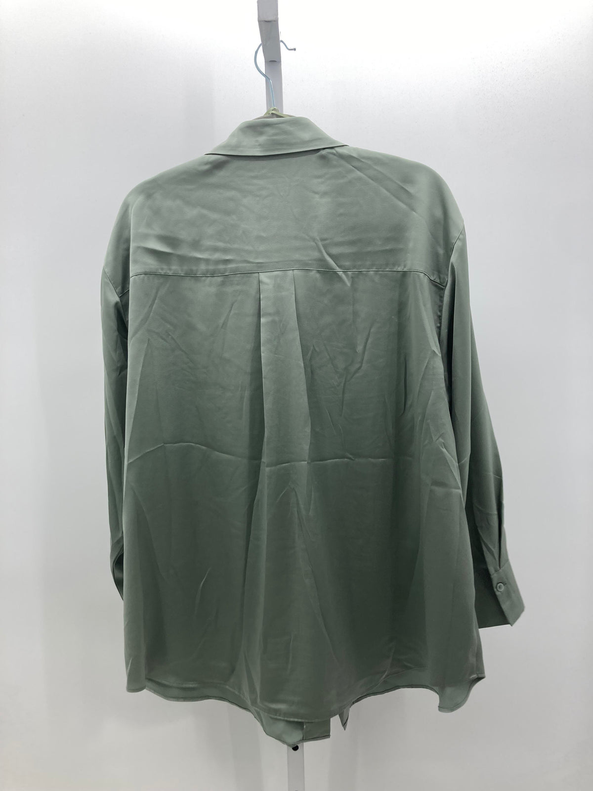 Uniqlo Size XXL Misses Long Sleeve Shirt