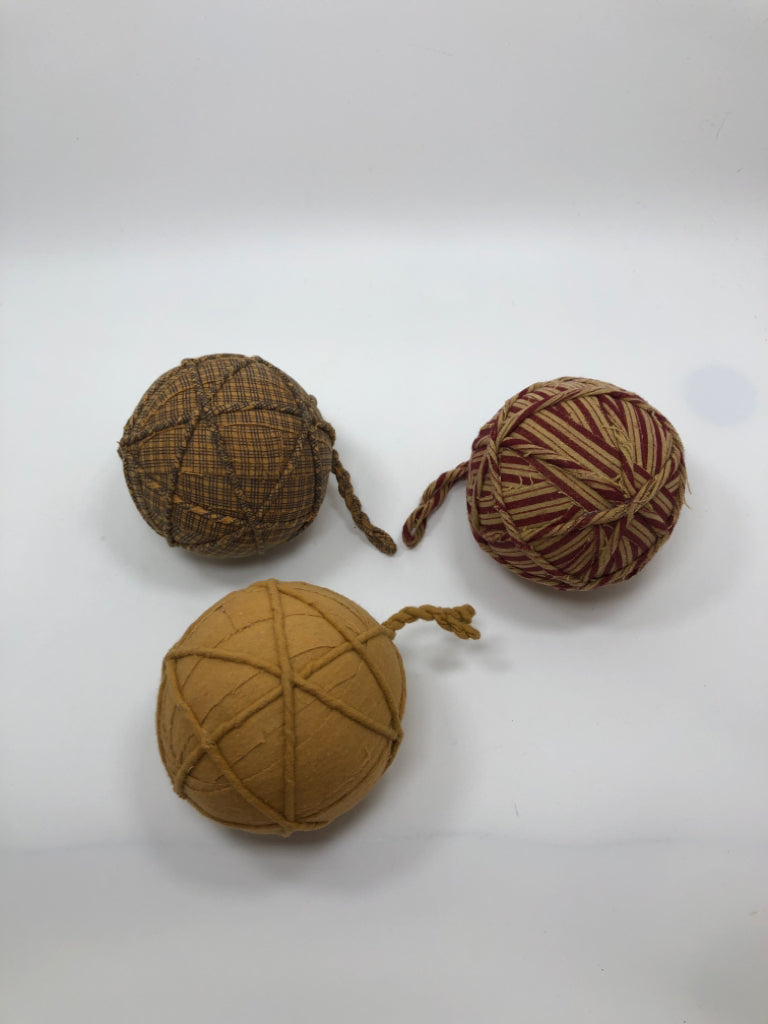 3 TAN, BLUE, RED FABRIC BALL BOWL FILLER.