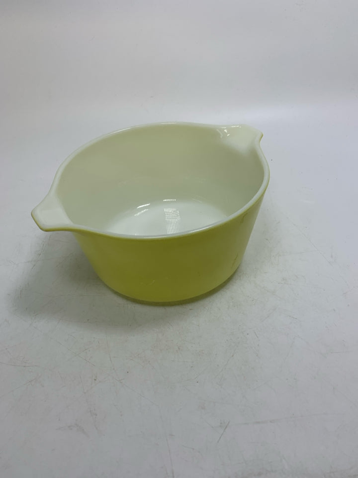 VTG YELLOW BOWL W/ TAB HANDLES #473.