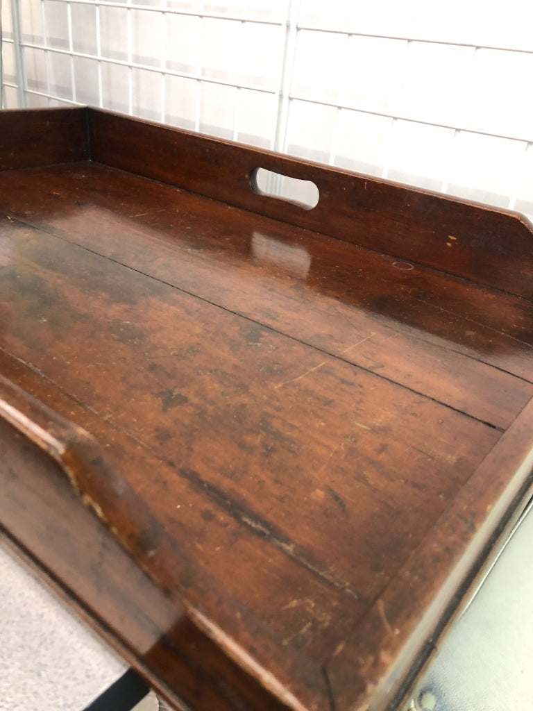 LG WOODEN TRAY.