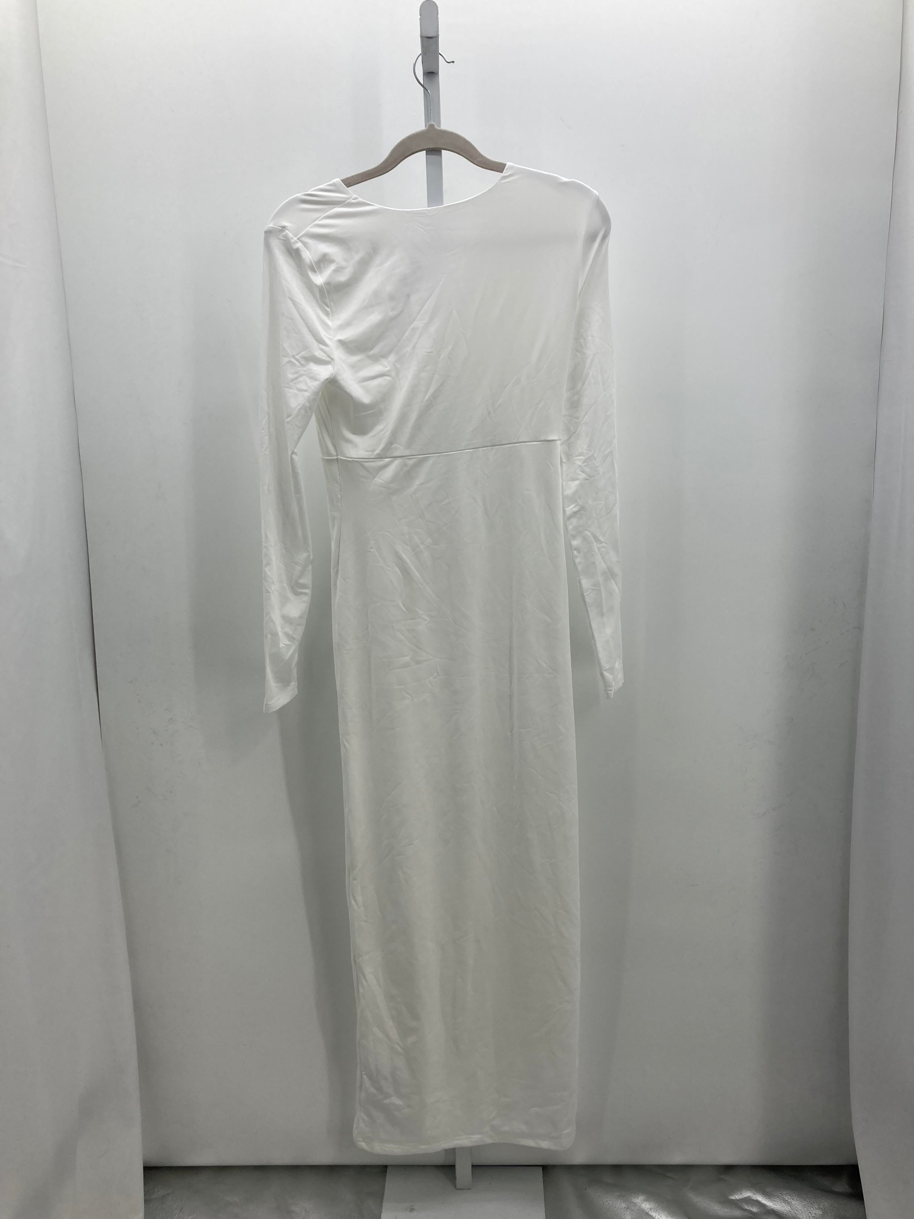 Size Large Misses Long Sleeve Dress