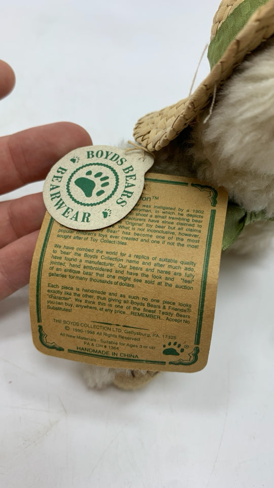 SM GREEN BOW BOYDS BEAR W/HAT.