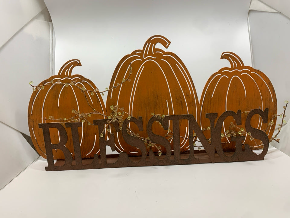 PUMPKIN METAL SIGN "BLESSINGS" W/ JEWELED PIP.