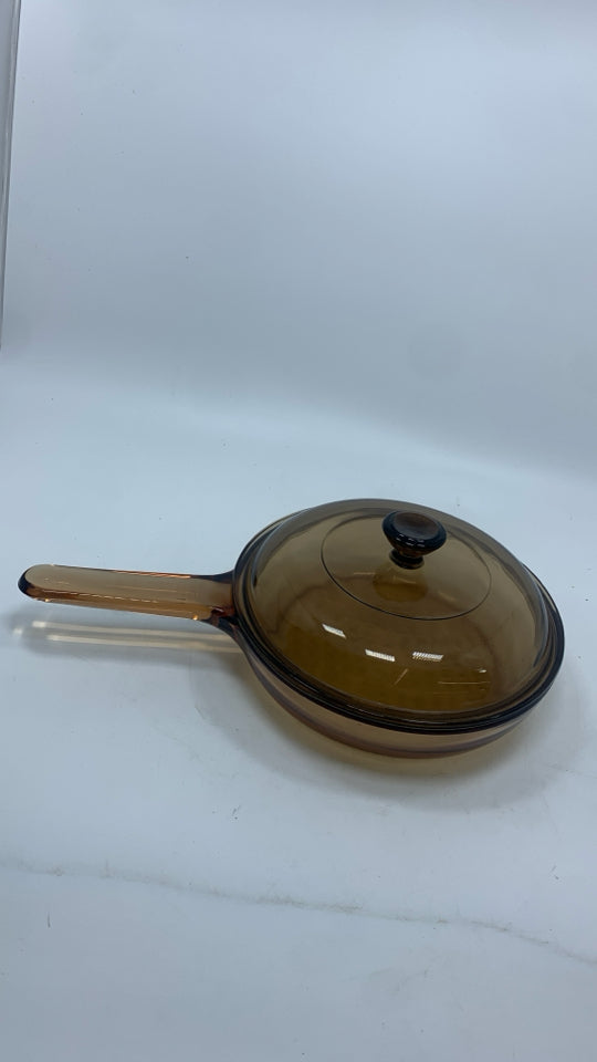 PYREX VISIONS SMOKED GLASS COVERED PAN.