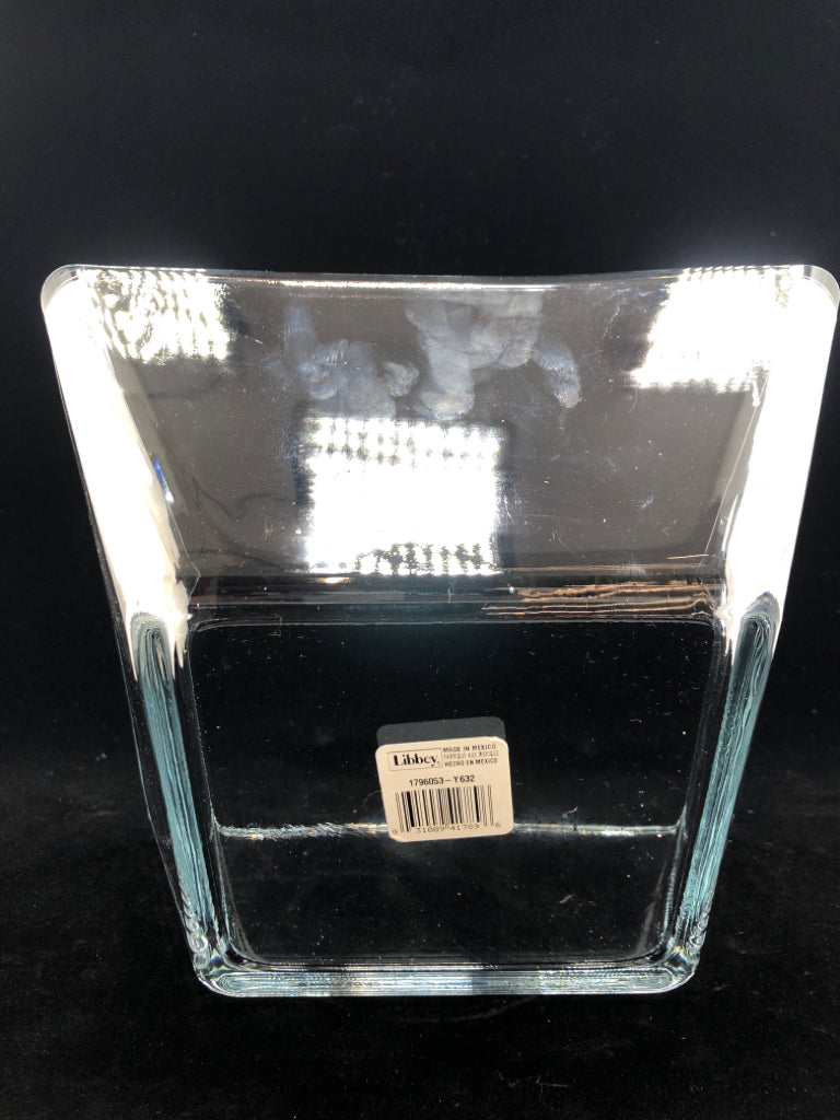 LIBBEY SQUARE GLASS CENTERPIECE BOWL.