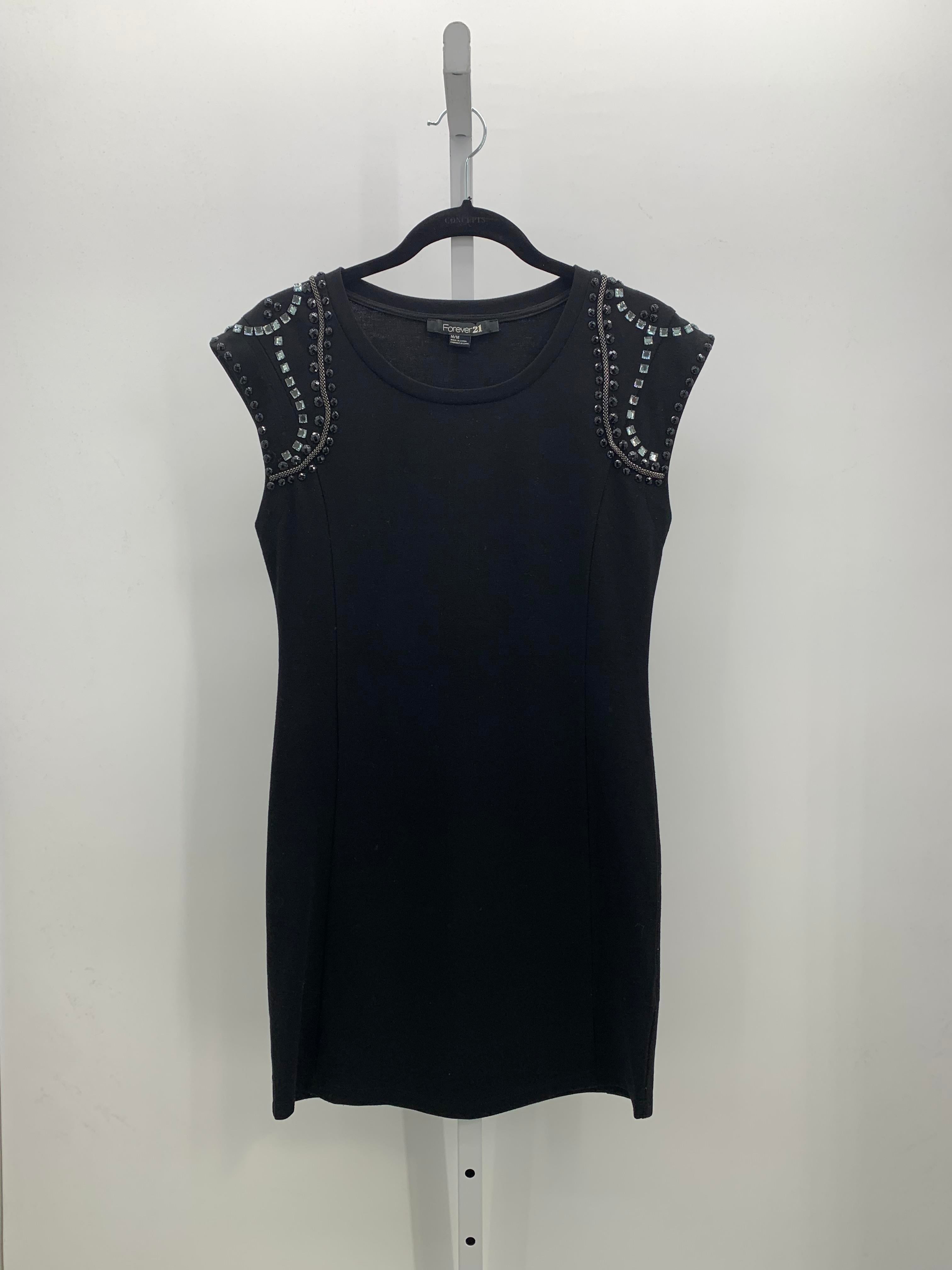 Forever 21 Size Medium Juniors Short Sleeve Dress