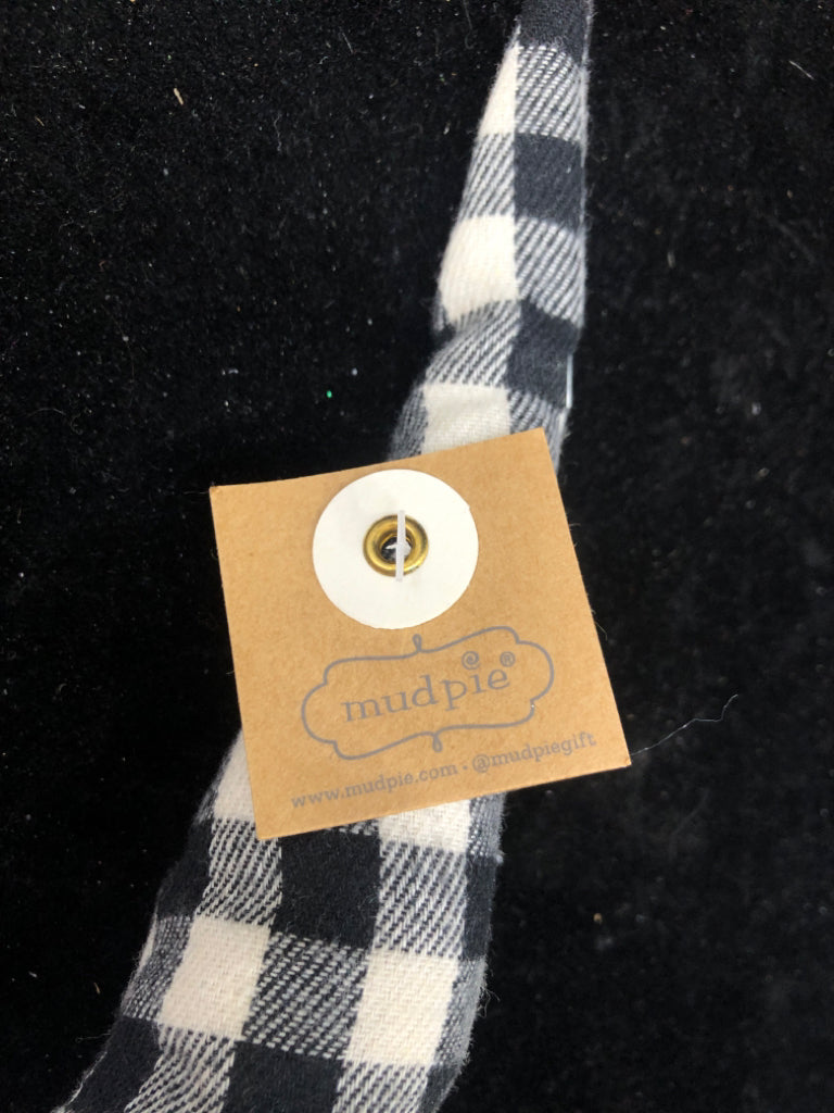 MINI PLUSH GNOME BUFFALO PLAID HAT.