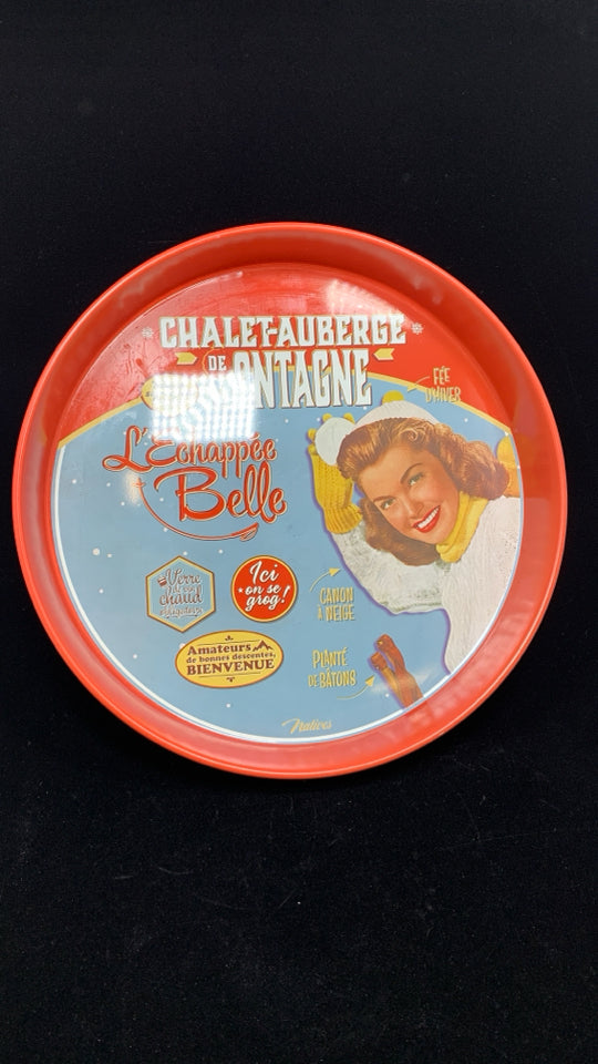 VTG METAL CHALET AUBERGE ROUND METAL TRAY.