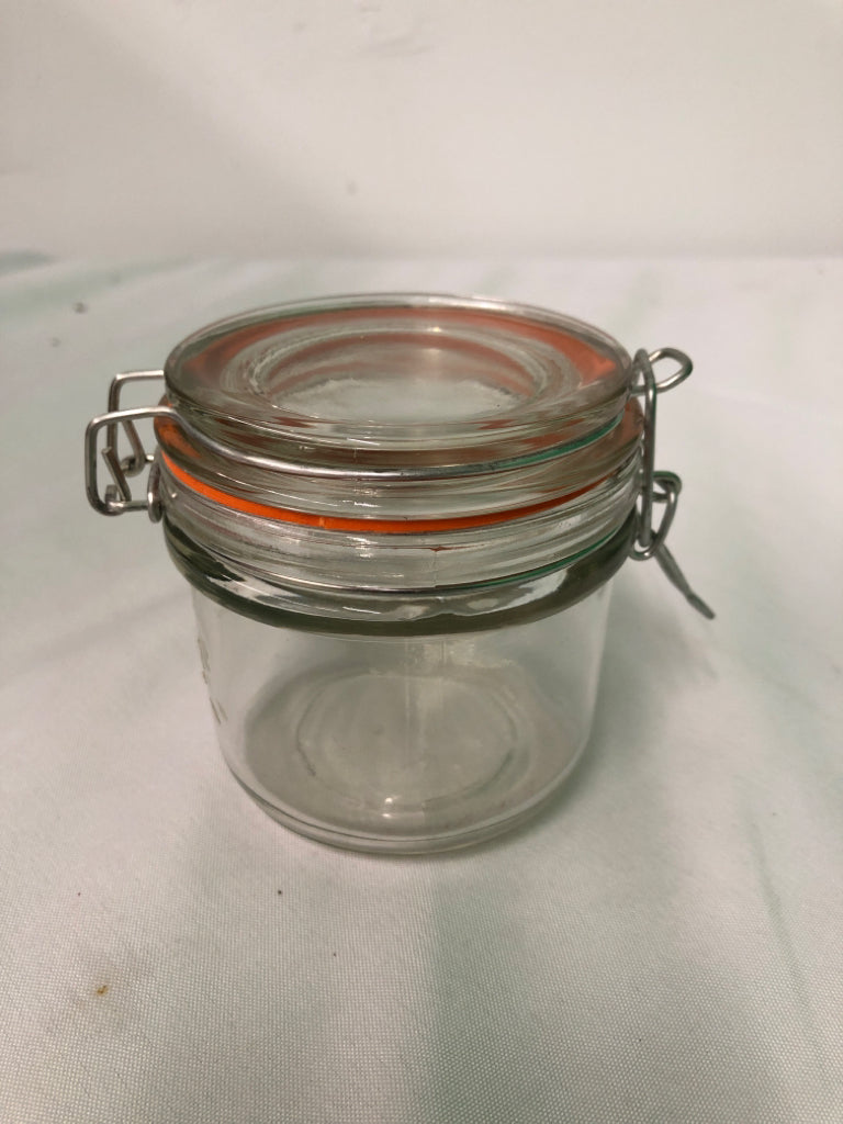 GLASS STORAGE EMPTY JAR 200ML.