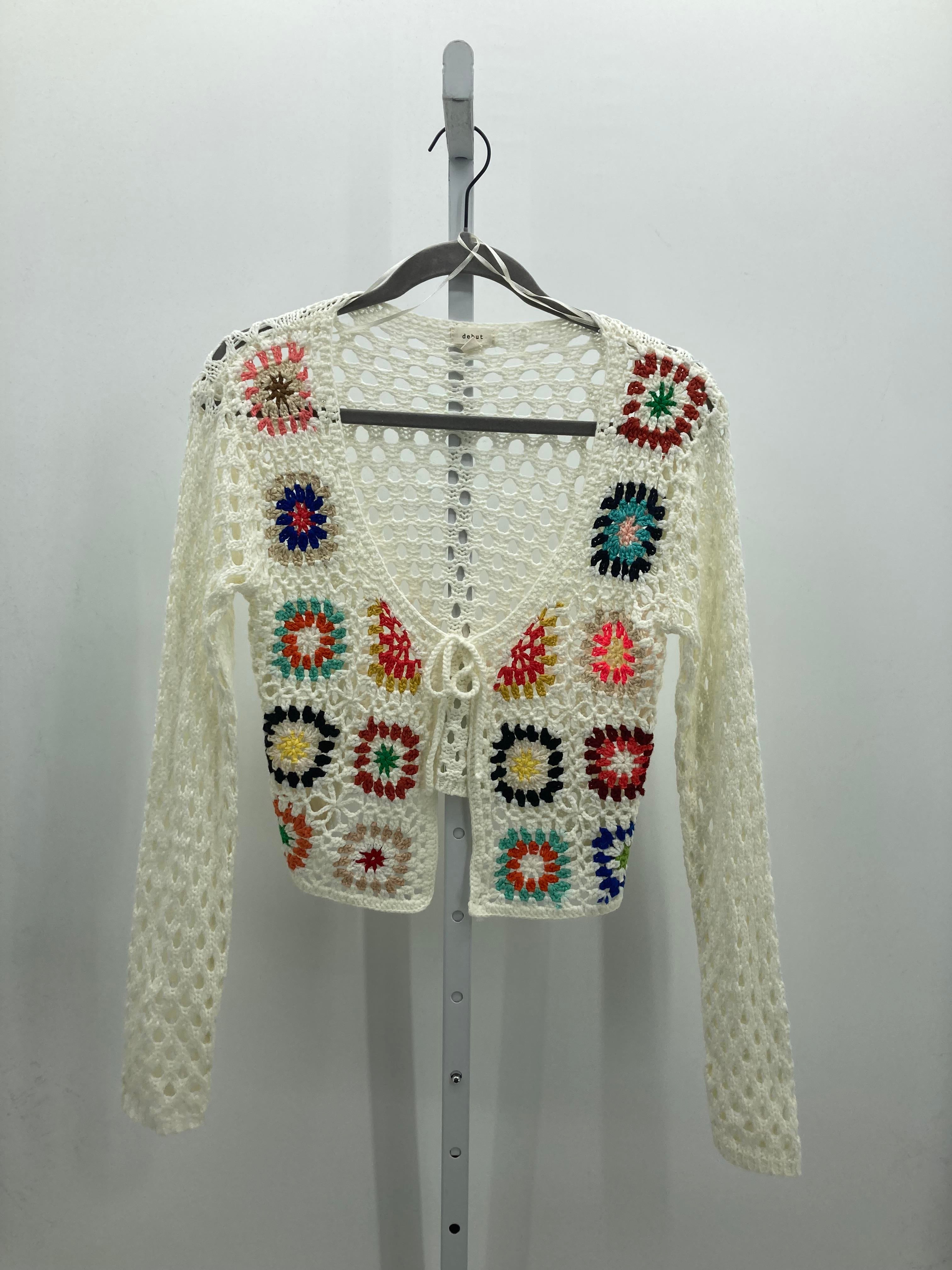 Debut Size Small Juniors Long Sleeve Sweater
