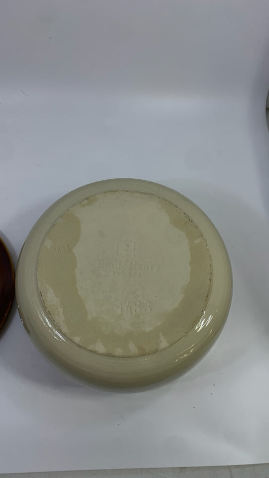 EMILE HENRY STONEWARE BEAN POT W/LID.