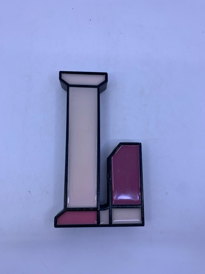 "L" PINK/BLACK STANDING SIGN ASHLAND.