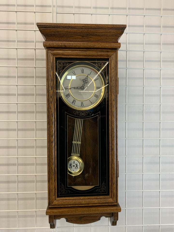 VERSAILLES PENDULUM WALL CLOCK W/WESTMINSTER CHIME.