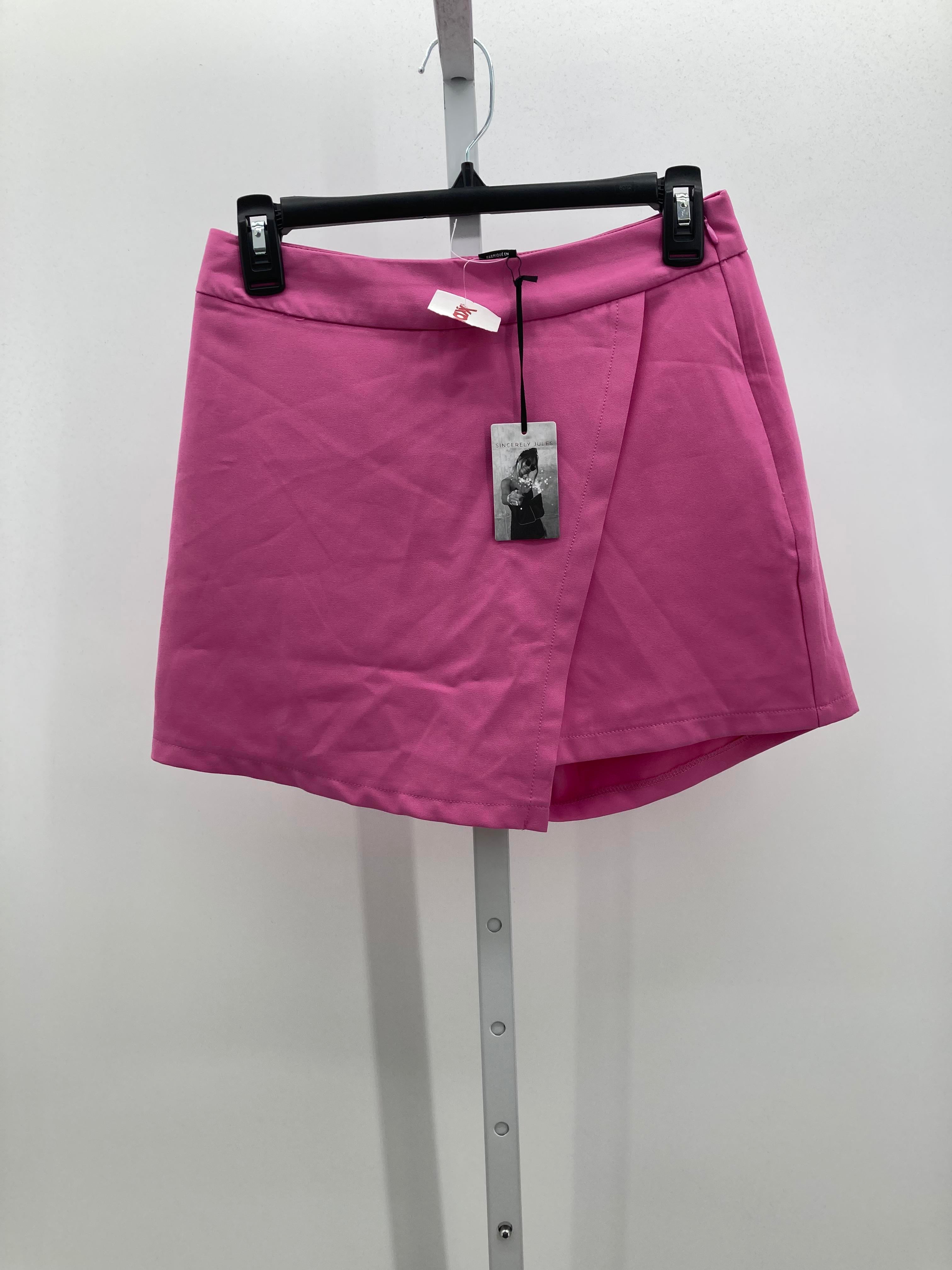 Size Medium Juniors Skirt