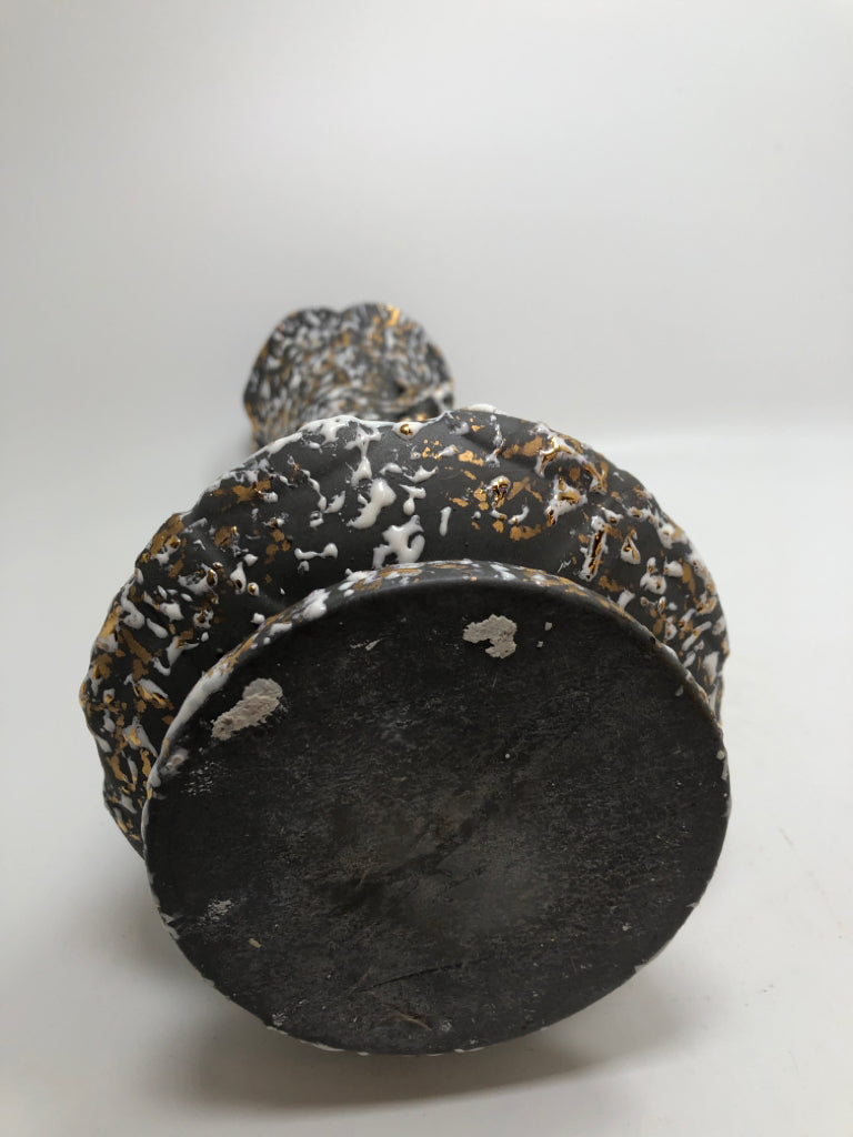 VTG GOLD SPECKLED SAVOY GRAY VASE.