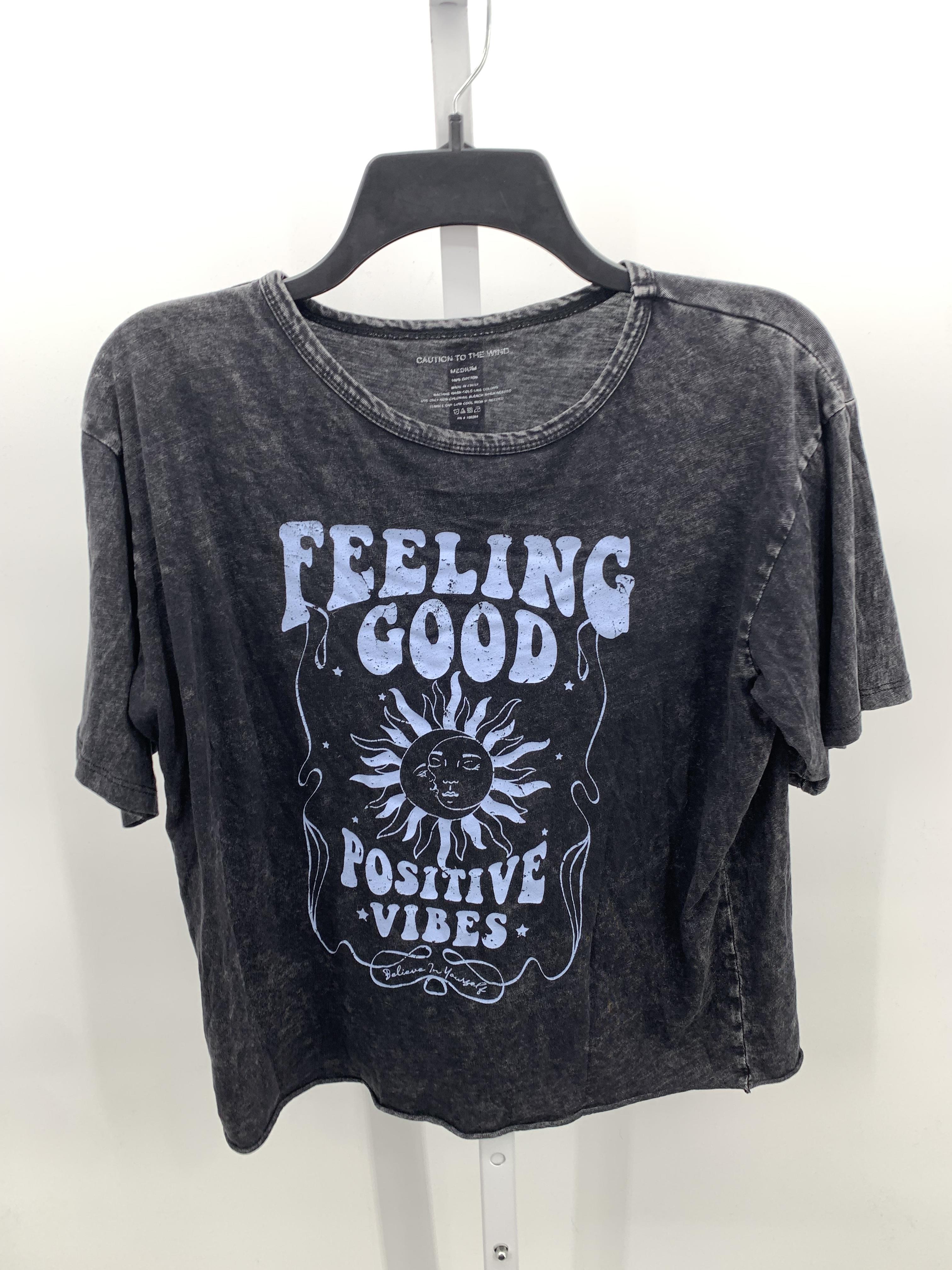 Size Medium Juniors Short Sleeve Shirt