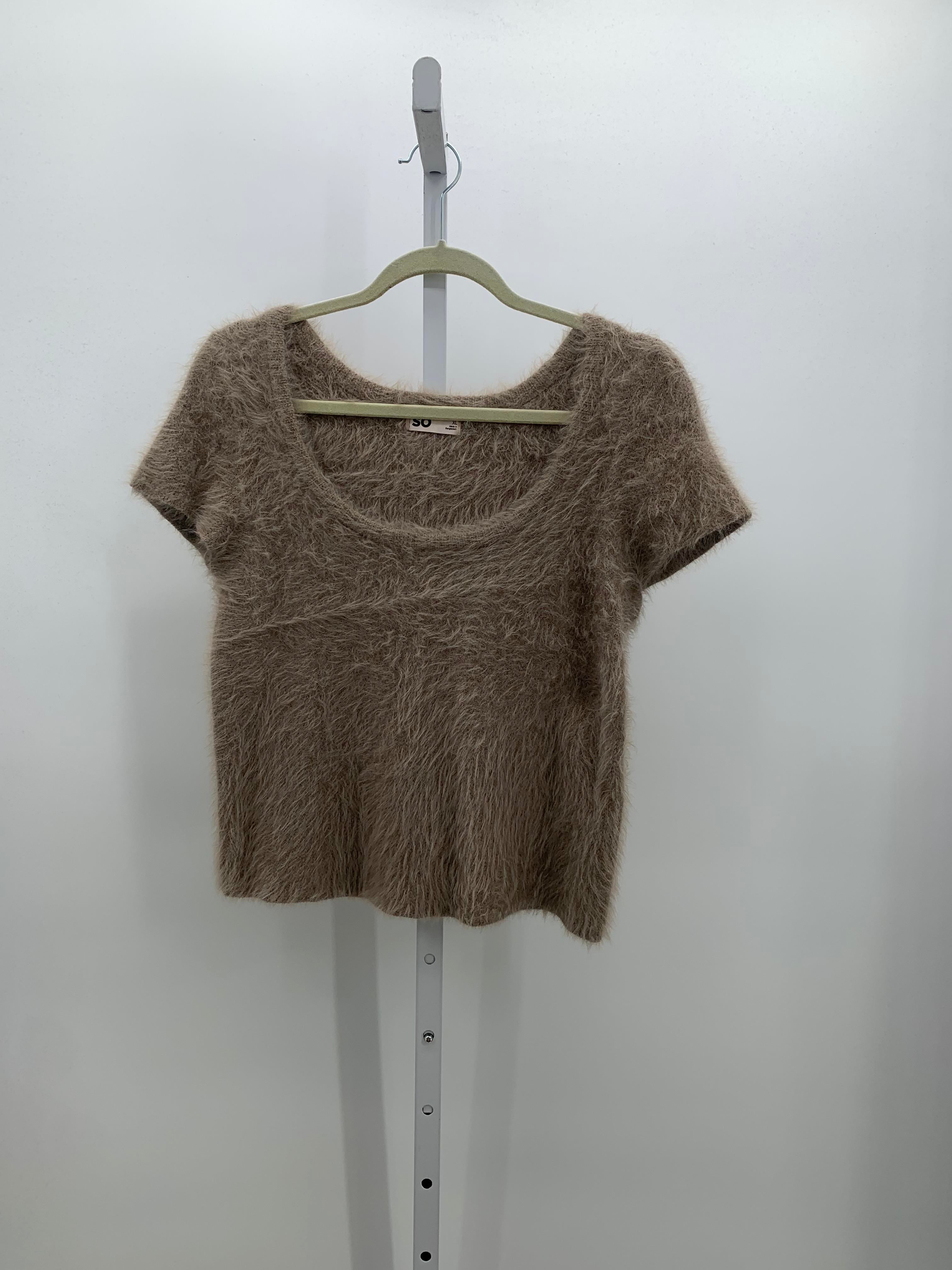 SO Size Extra Large Juniors Short Sleeve Sweater