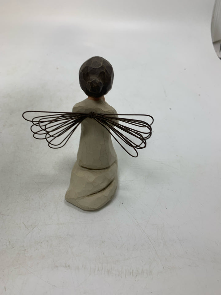 ANGEL OF PRAYER FIGURINE.
