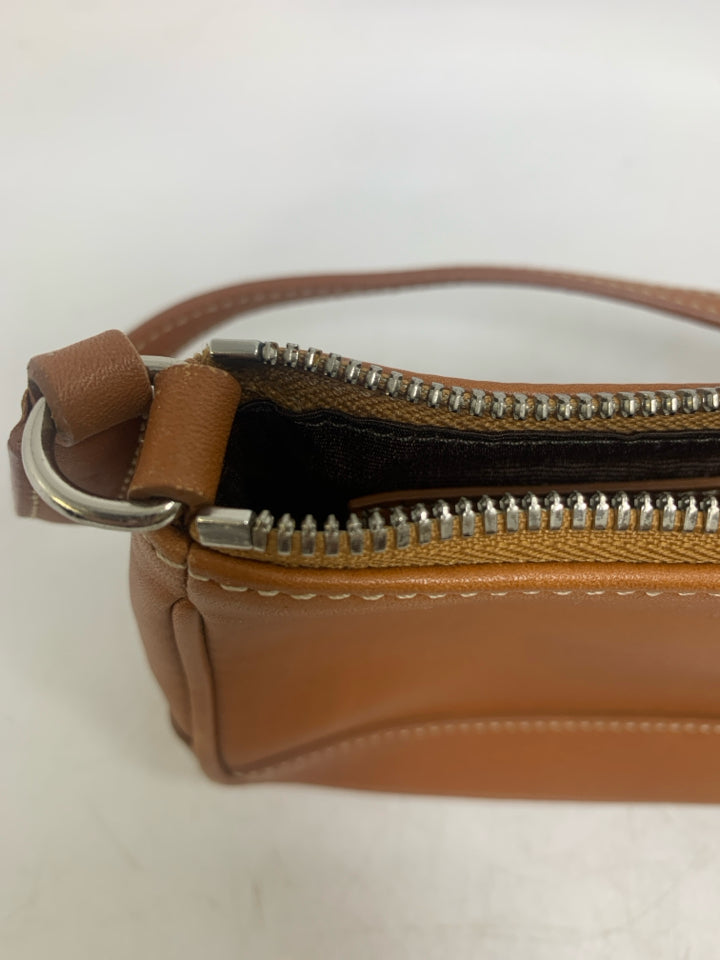 Vintage Coach 7785 Hampton Y2K Baguette Purse *Minor Exterior Wear