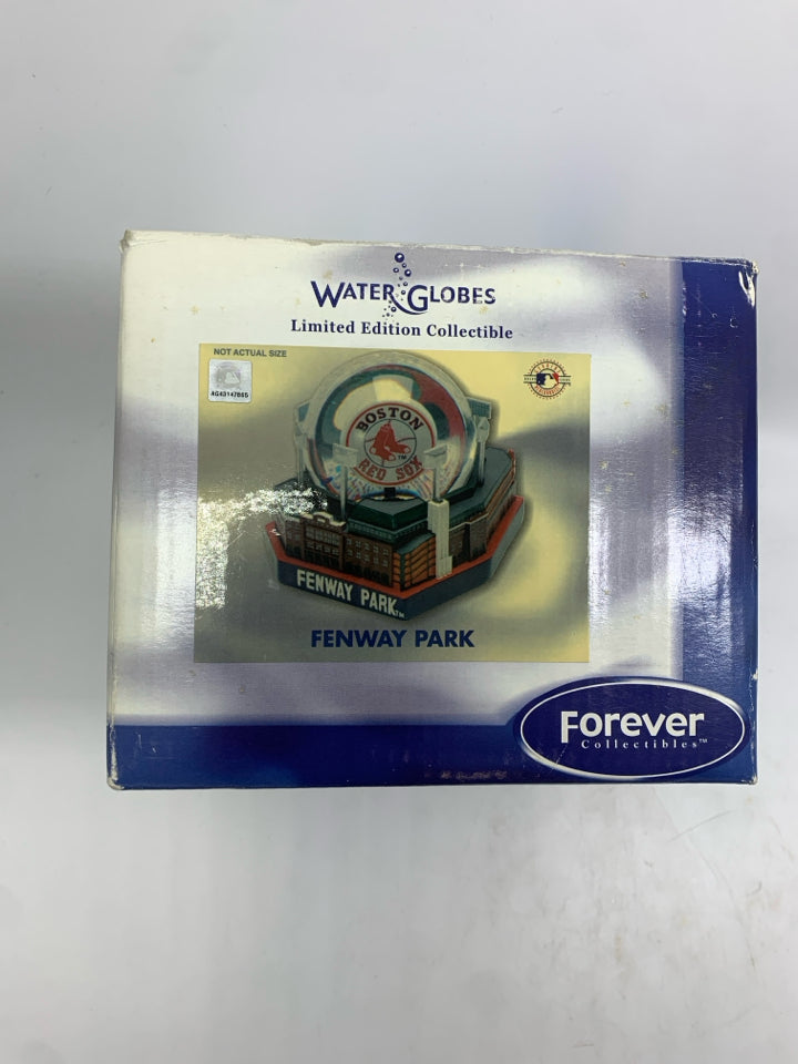 LIMITED EDITION FENWAY PARK WATER GLOBE IN BOX.