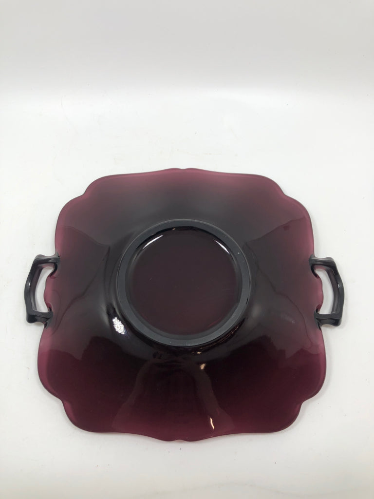 VTG PURPLE GLASS SERVING PLATTER W/HANDLES.