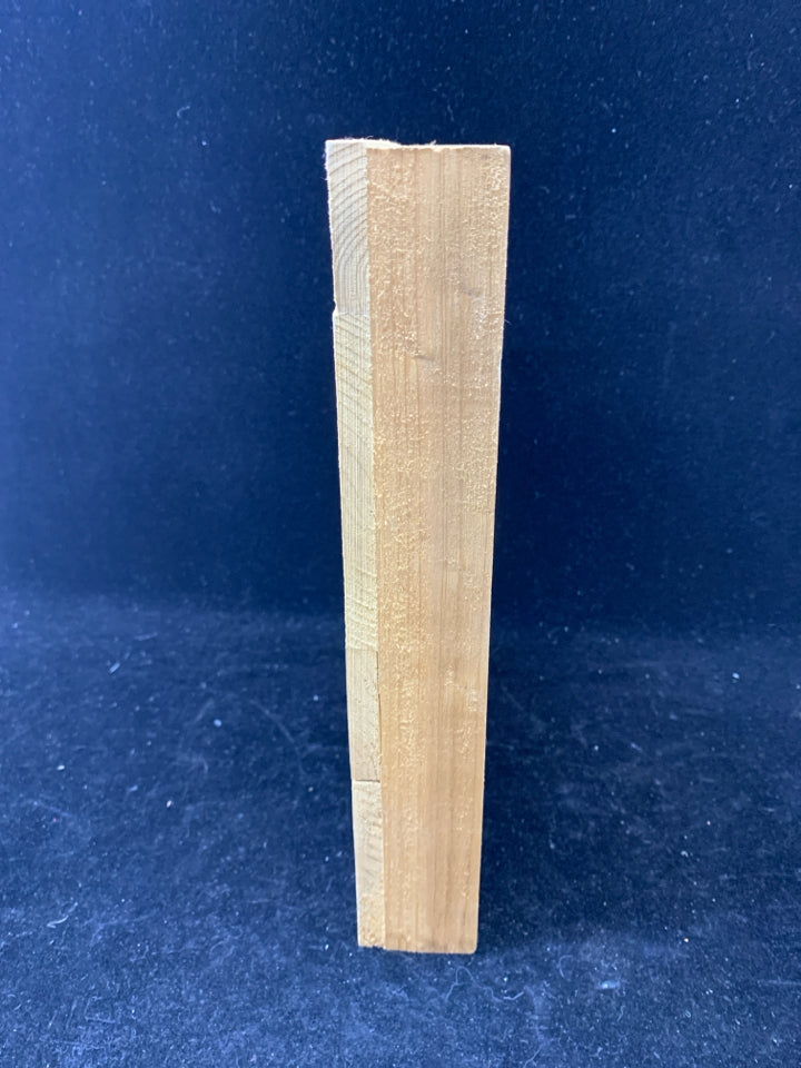 DON'T COUNT THE DAYS WOOD BLOCK SIGN.