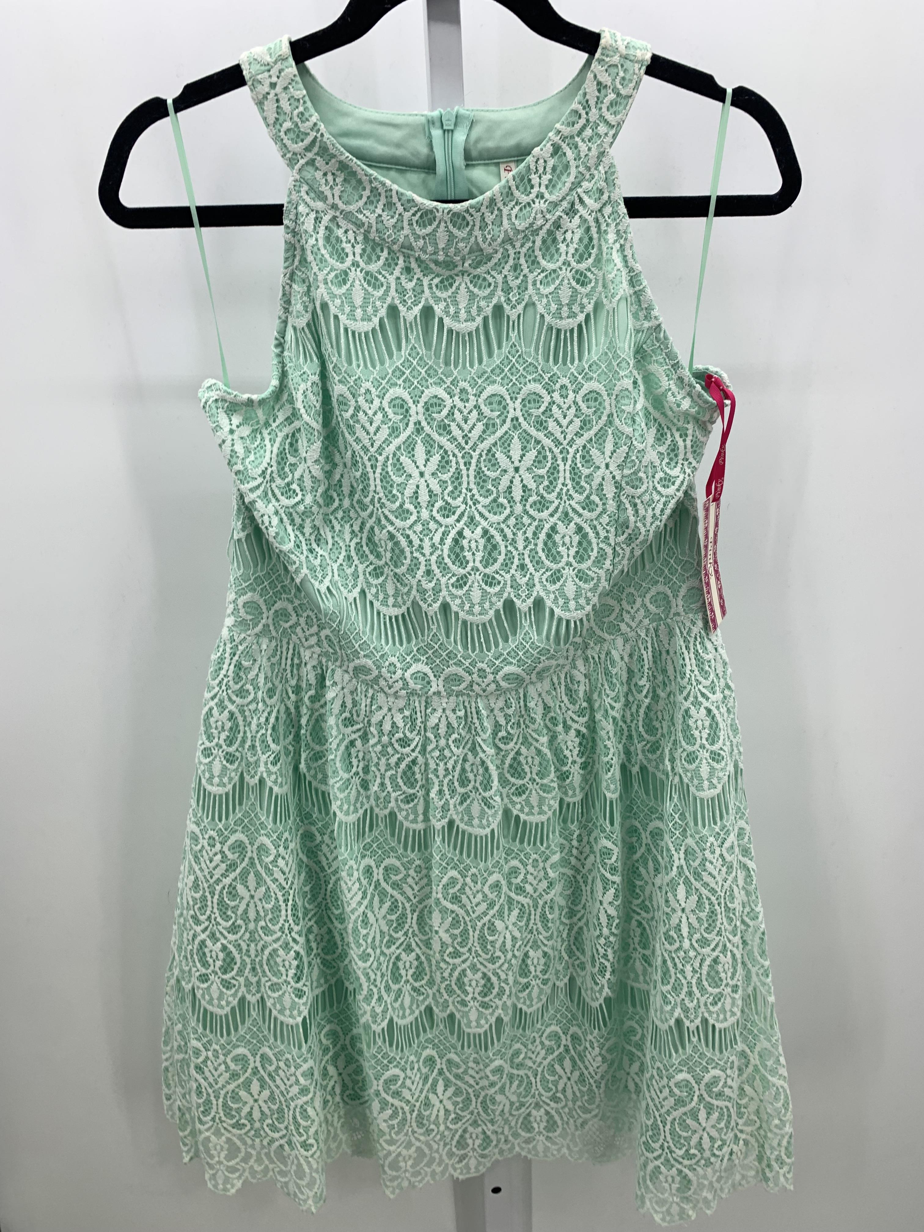 Pinky Size Large Juniors Sleeveless Dress