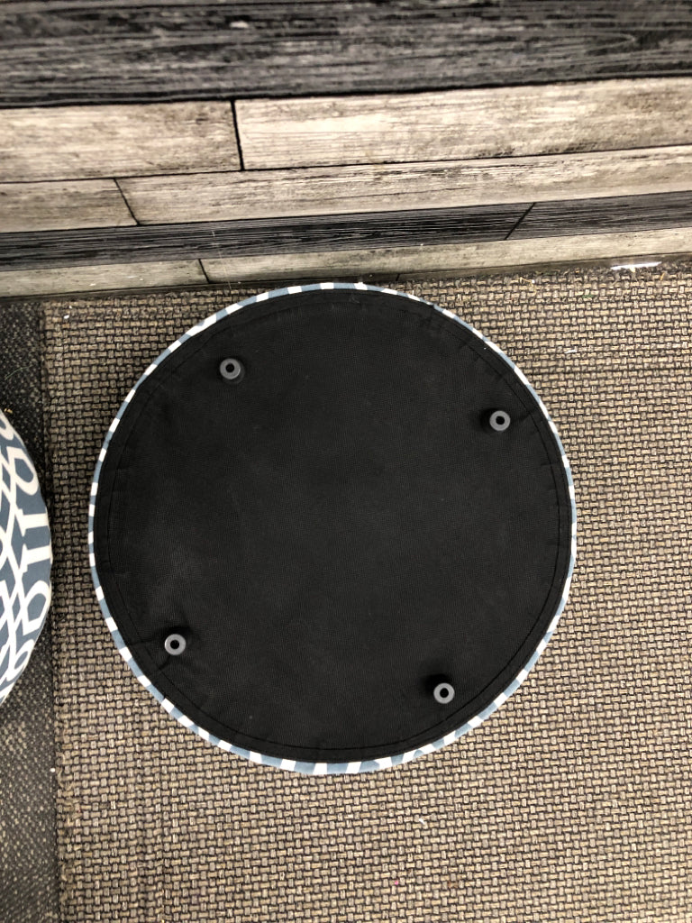 BLUE AND WHITE STORAGE OTTOMAN.