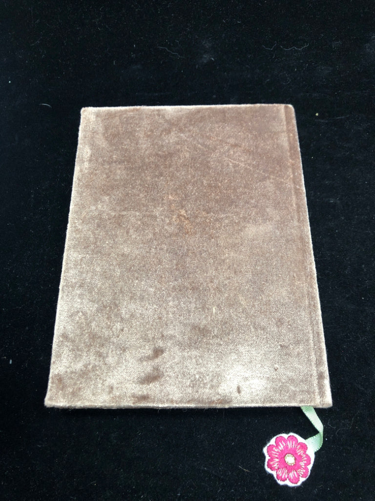 BROWN BEADED FLORAL LINED NOTEBOOK.