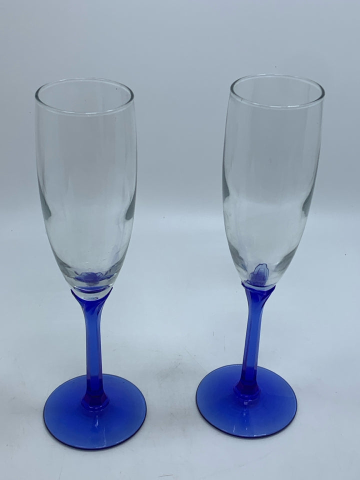2 COBALT STEM CHAMPAGNE FLUTES.