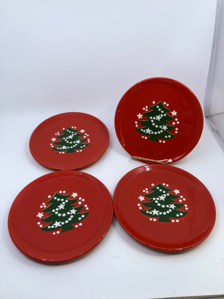 4 RED CHRISTMAS TREE PLATES.