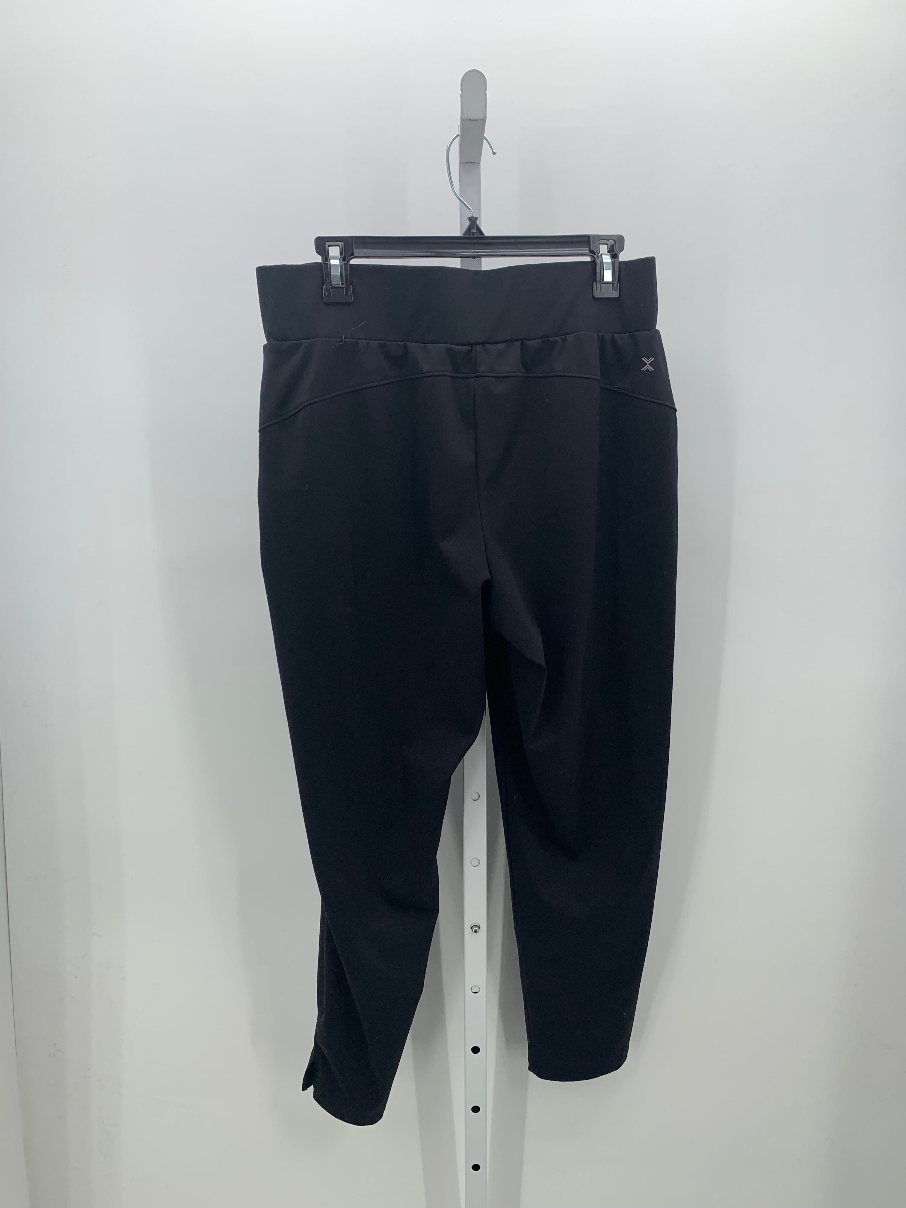 Xersion Size Large Misses Cropped Pants