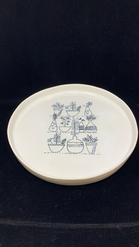 CERAMIC TRAY W/PLANTS IN POTS.