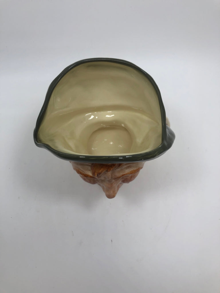 VINTAGE "JARGE" CHARACTER TOBY MUG.