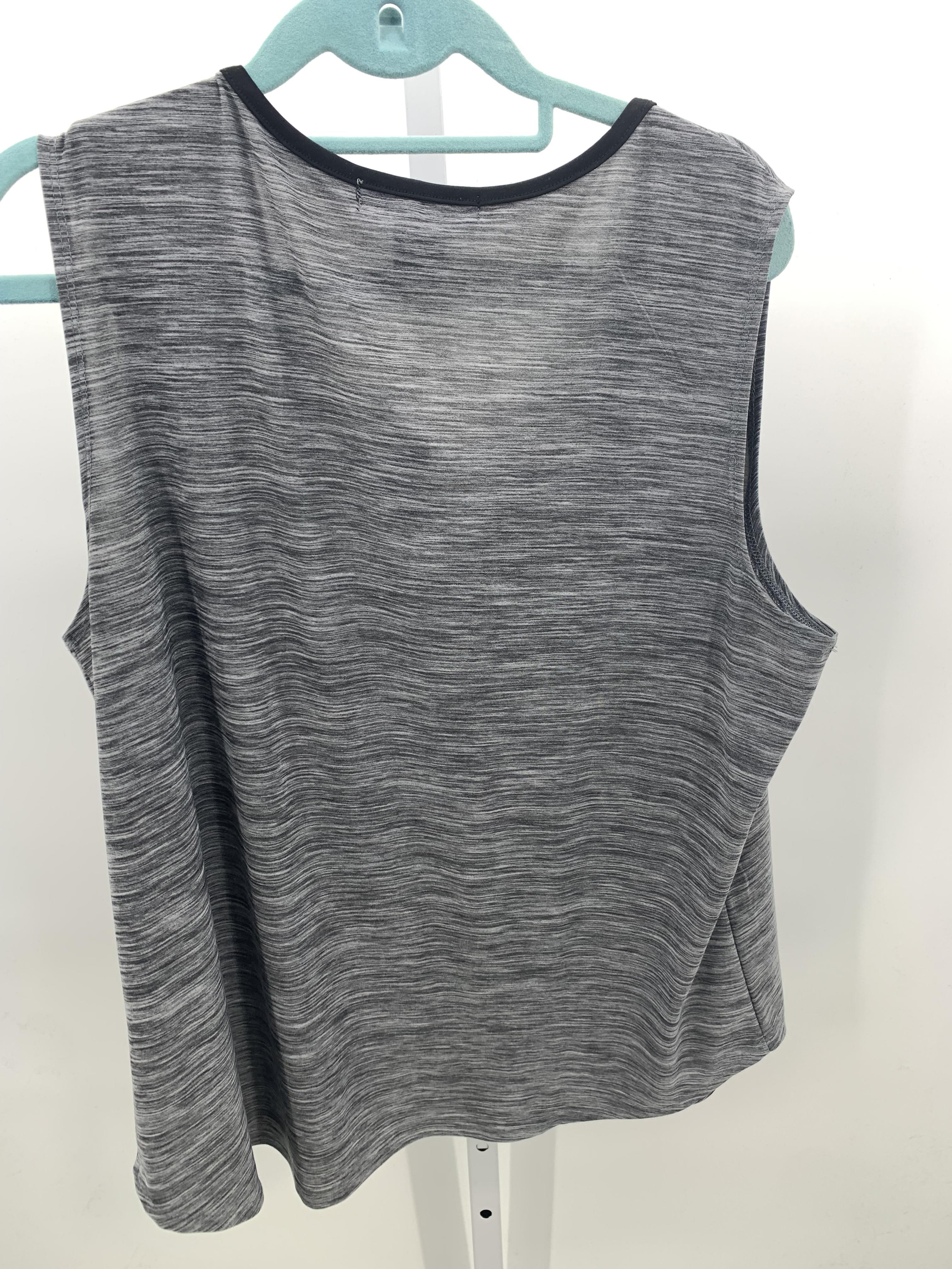 Size 1X Womens Sleeveless Shirt