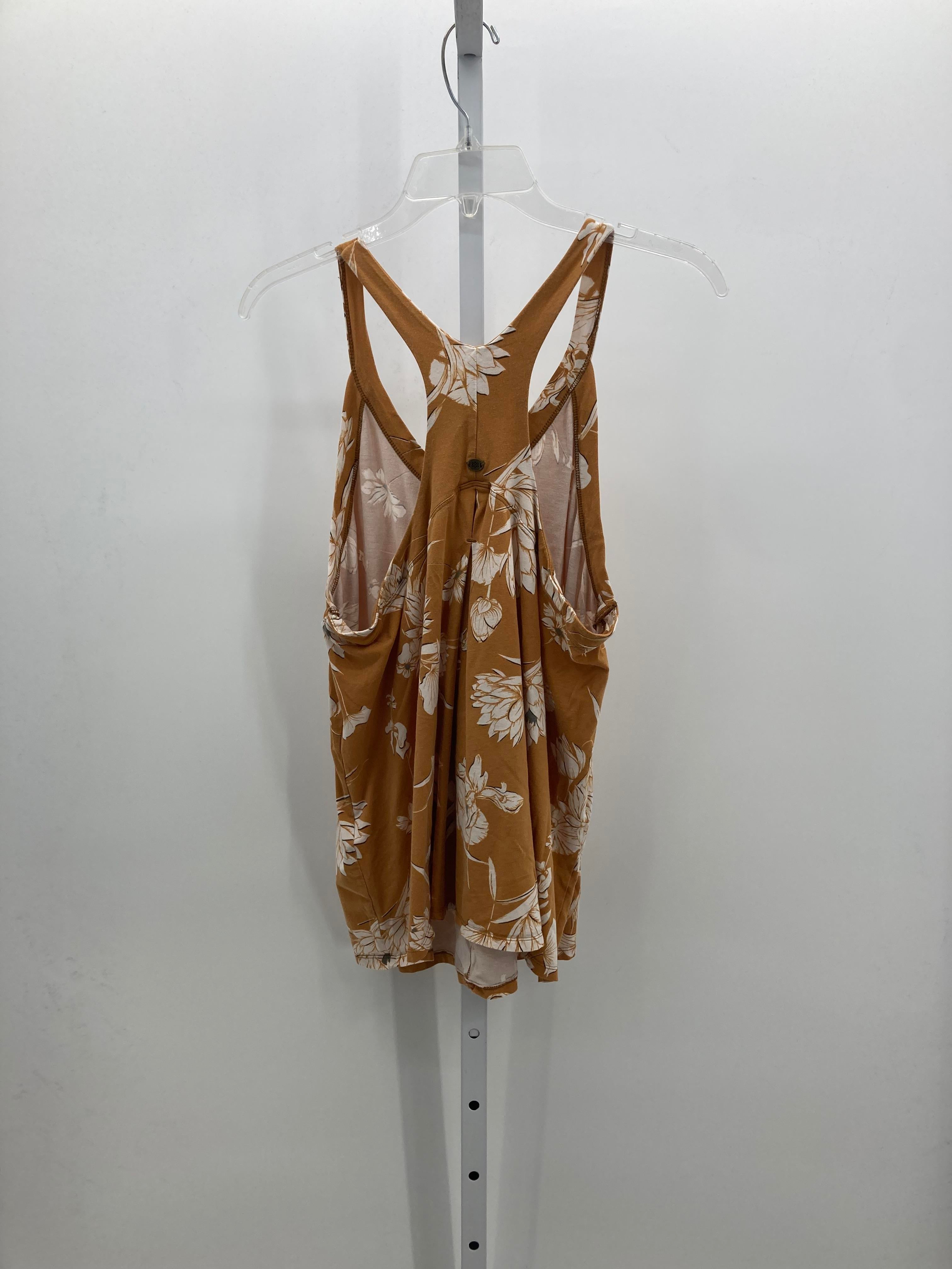 Size Extra Large Misses Tank