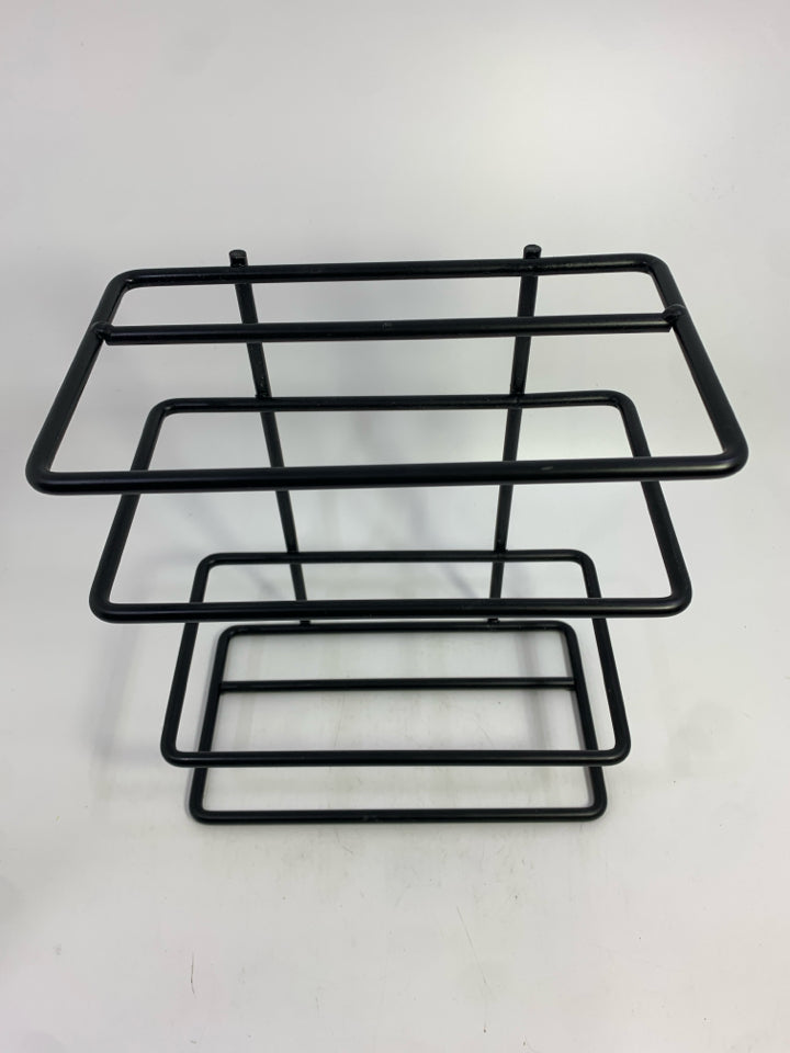 BLACK METAL SHELF.