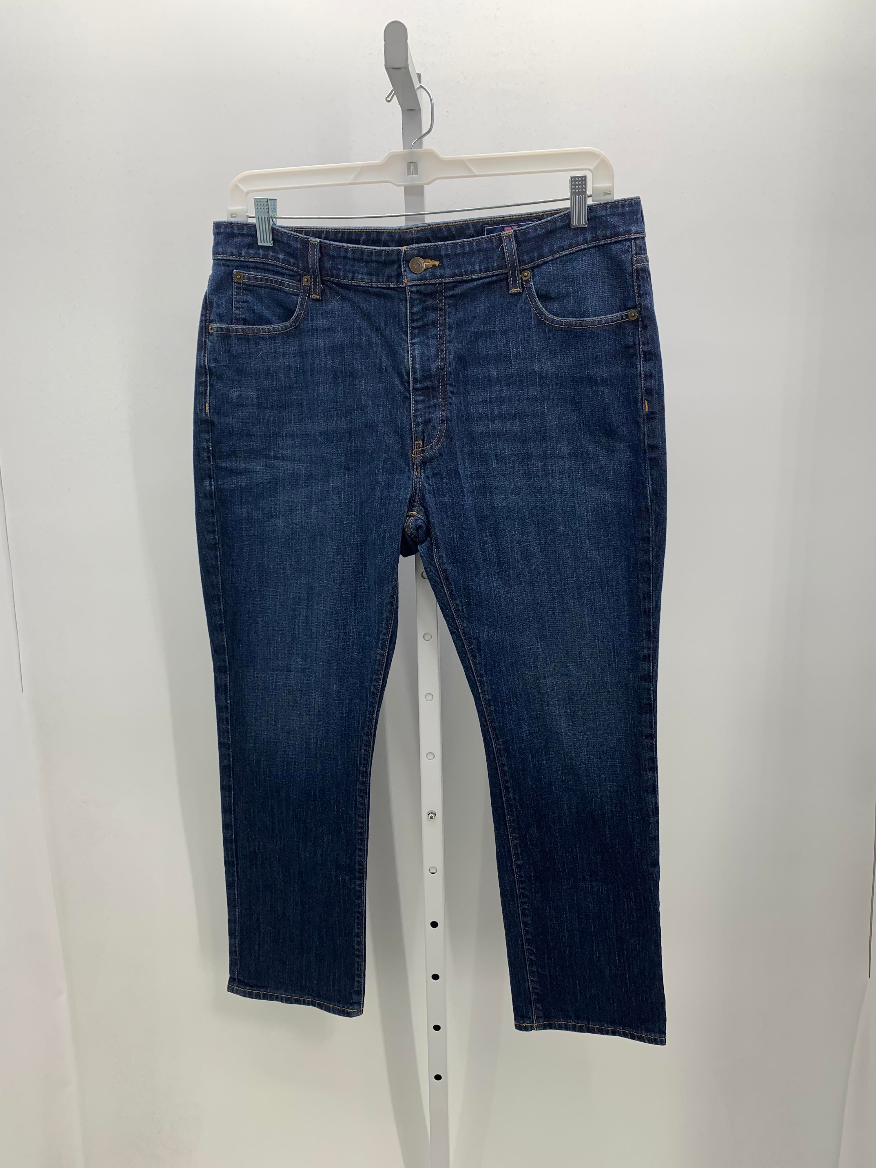 STRAIGHT LEG JEANS