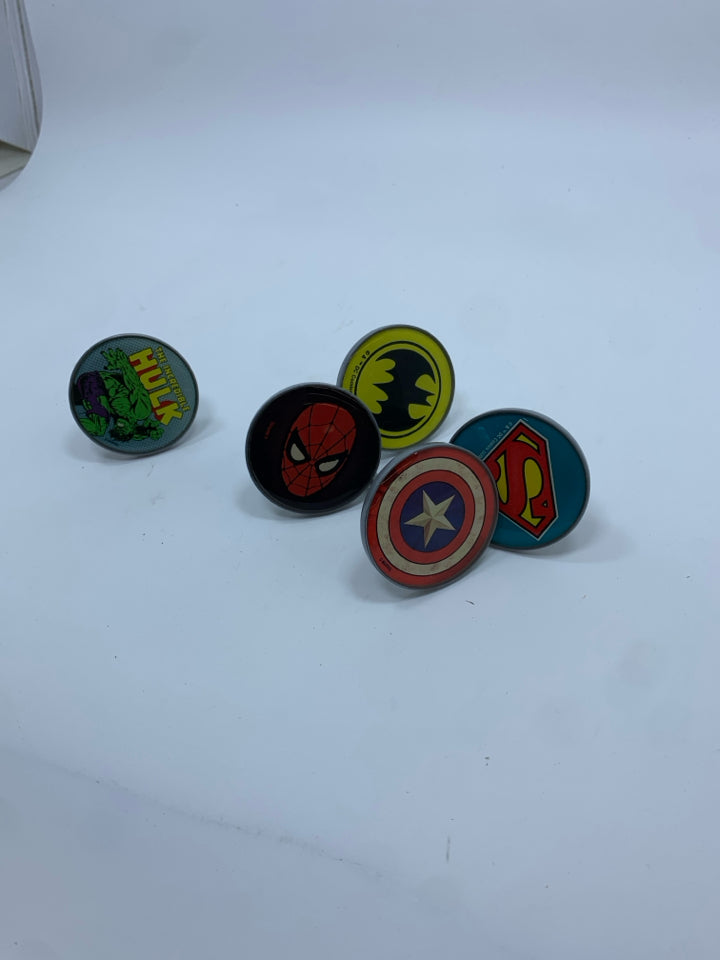 5 MARVEL DRAWER PULLS IN BAG.