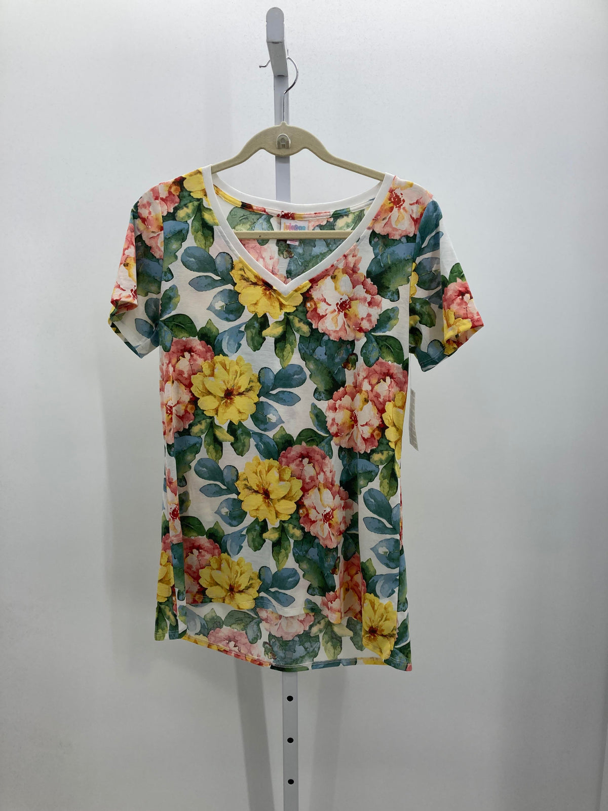 Lularoe Size Small Misses Short Sleeve Shirt