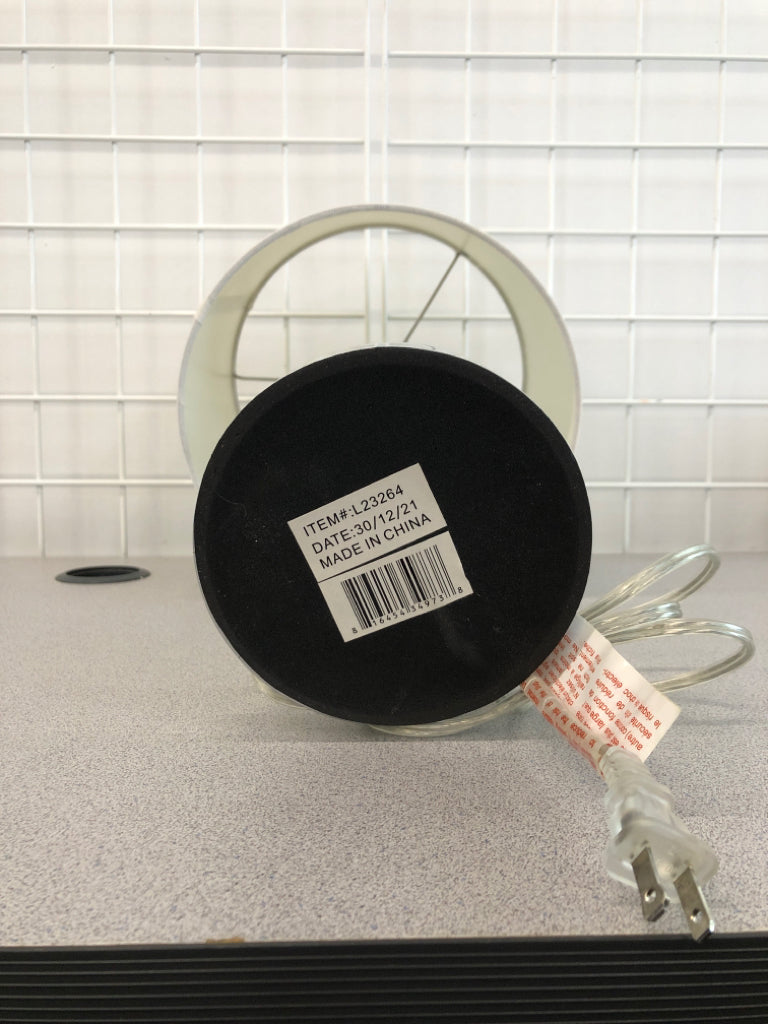 CLEAR BASE METAL LAMP W/CANVAS SHADE.